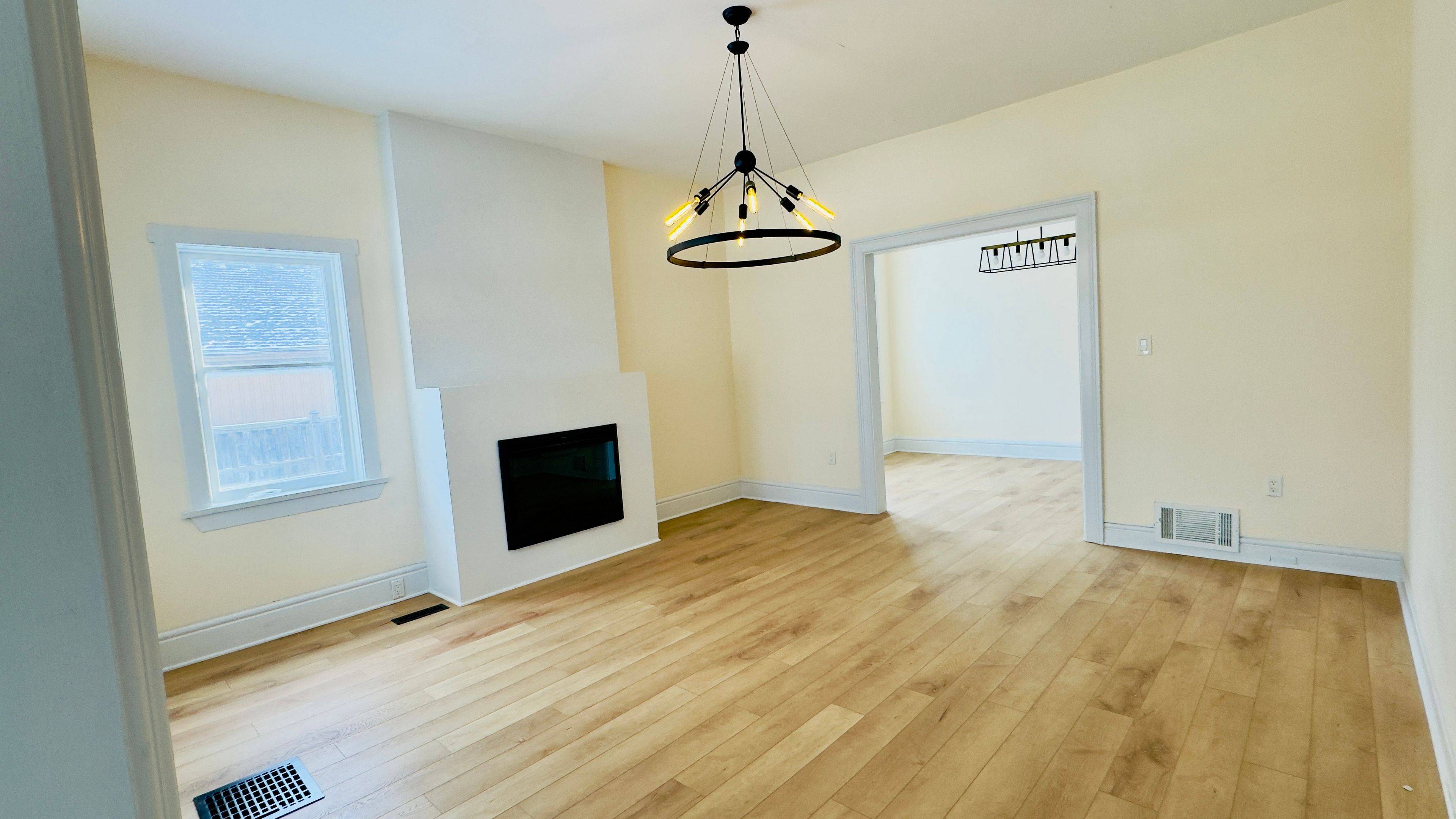 London East, ON N5W 3B3,1287 Dundas ST