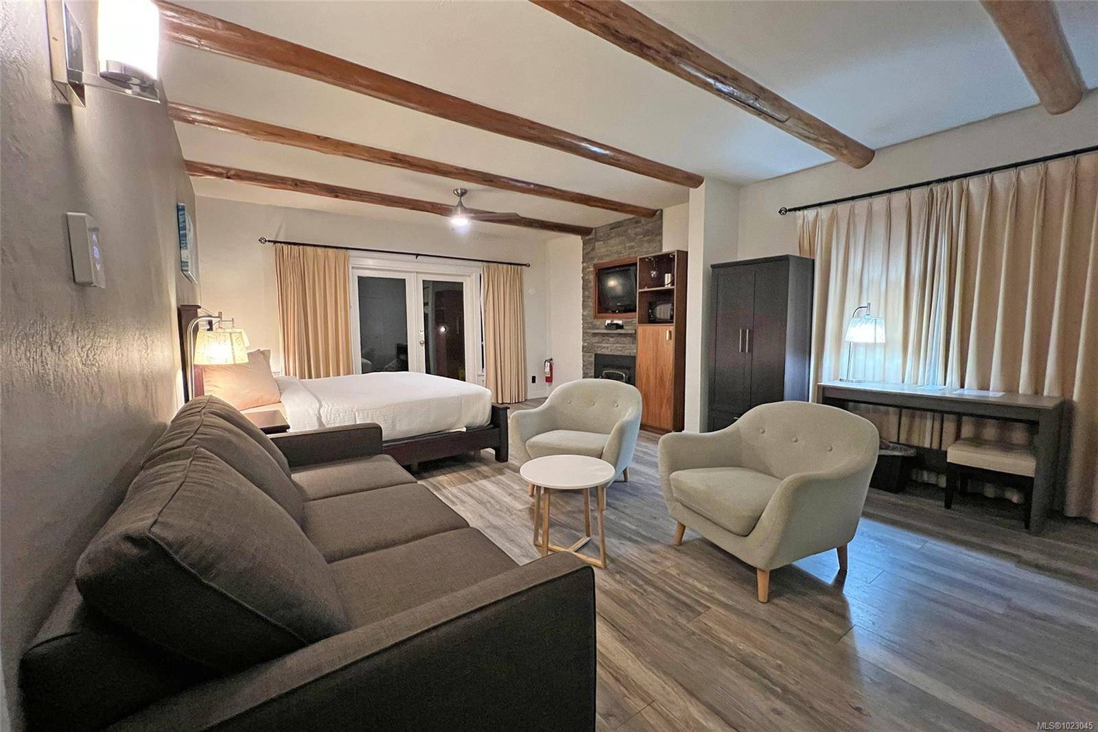 Galiano Island, BC V0N 0E9,134 Madrona Dr #5 D1