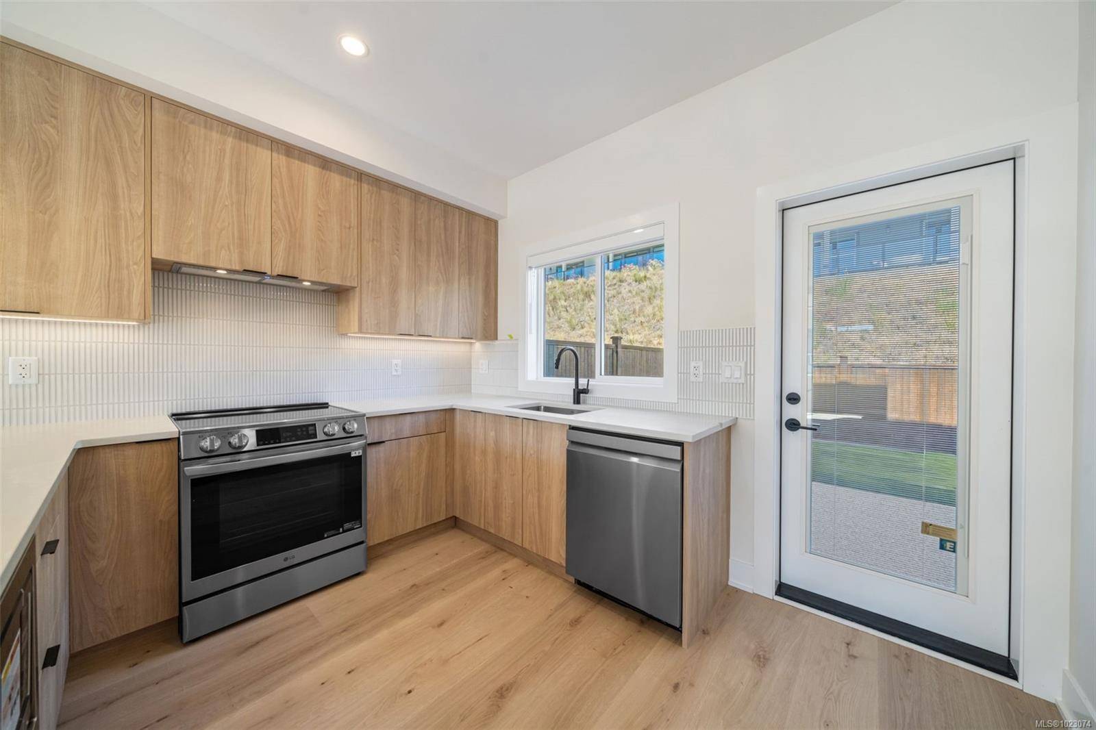 Langford, BC V9B 7G1,1441 Dolomite Ridge