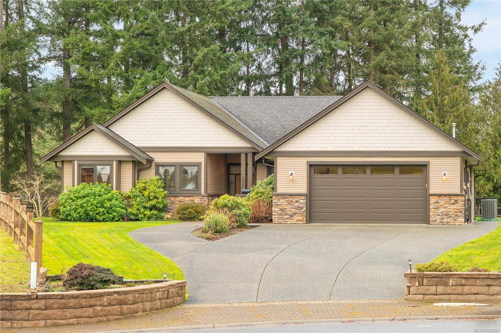 Nanaimo, BC V9X 1M2,1925 Legacy Pl