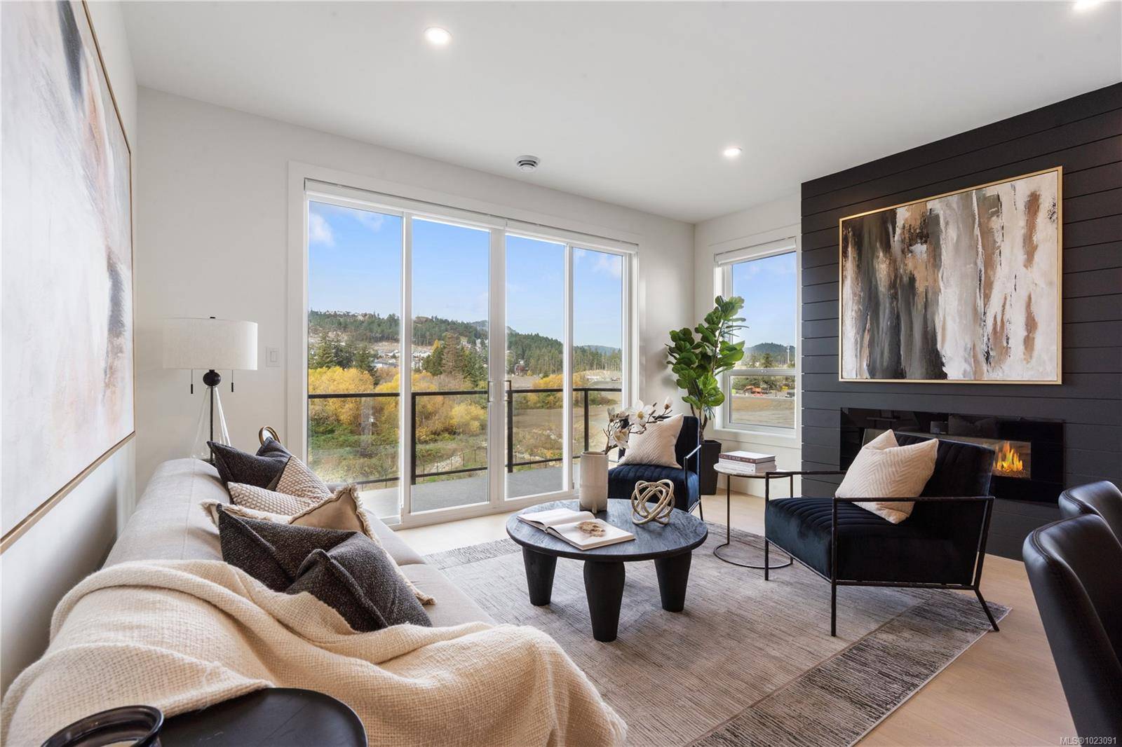 Langford, BC V9B 6C6,613 Madrona Pl