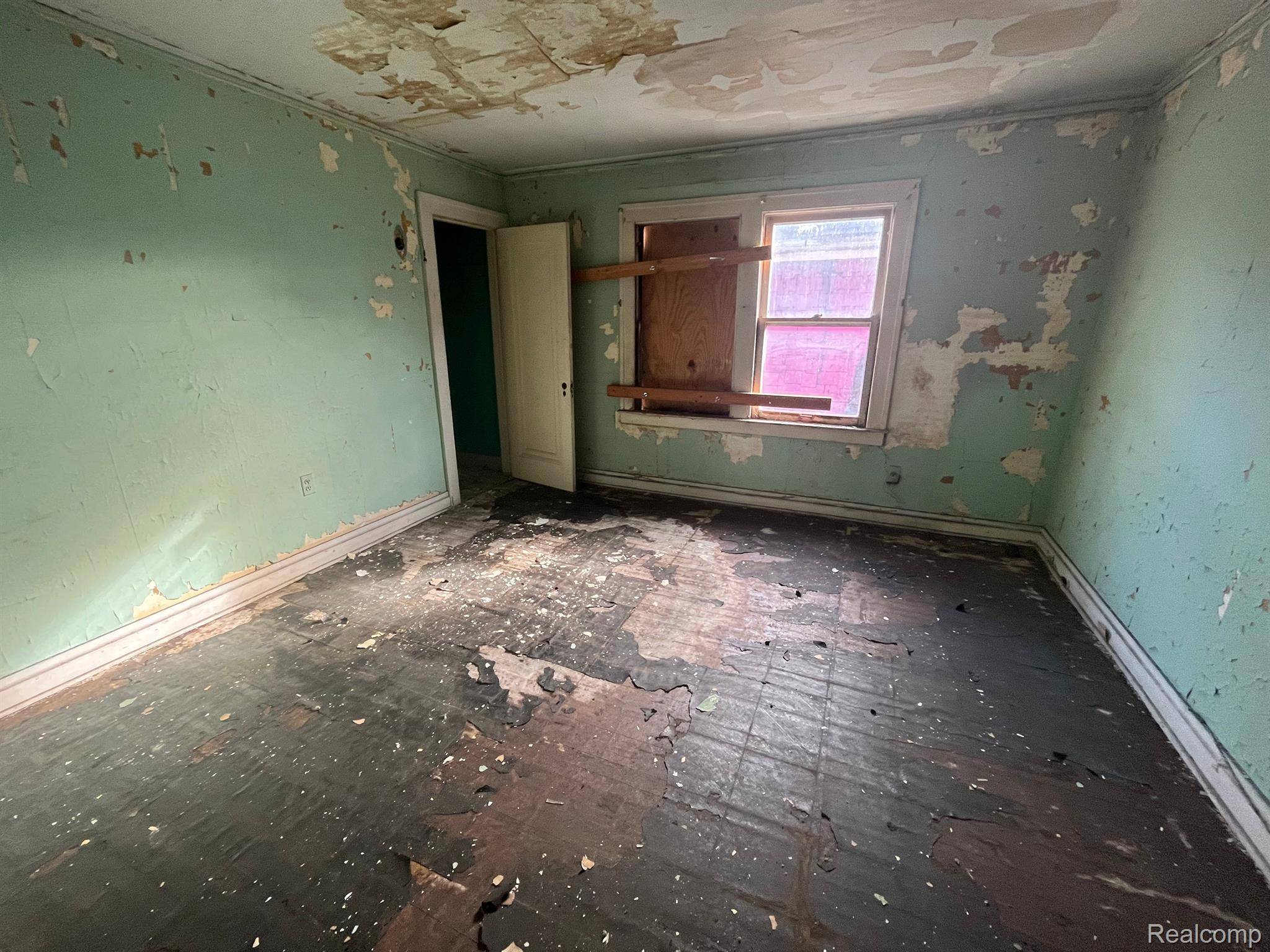 Detroit, MI 48206,9400 WILDEMERE ST