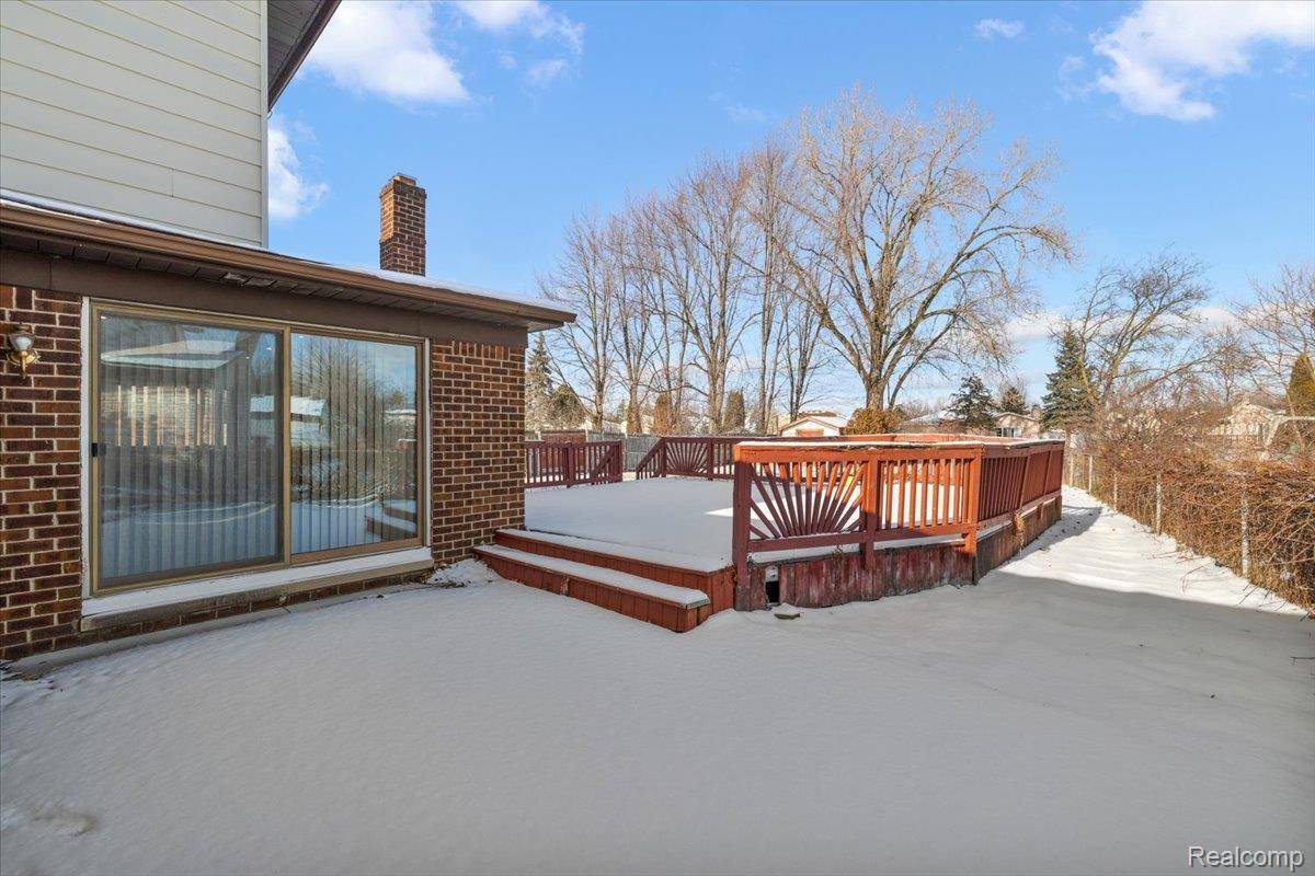 Sterling Heights, MI 48310,5061 Temple DR