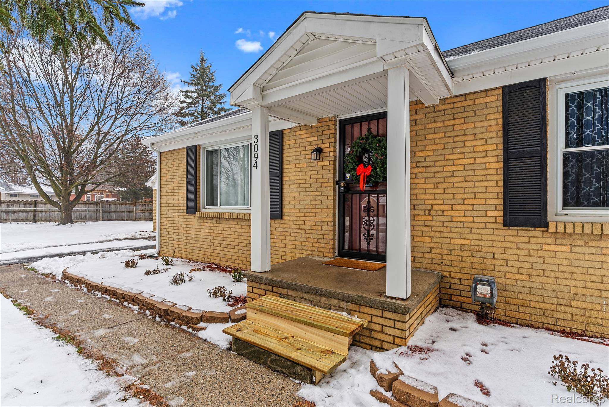 Flint, MI 48506,3094 Clayward DR