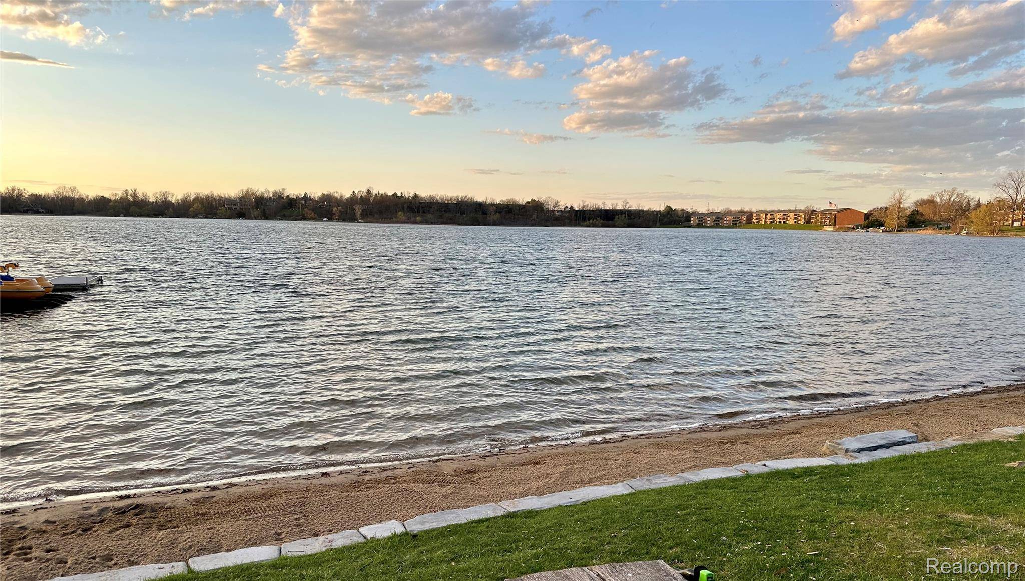 Bloomfield, MI 48302,1700 Hamilton