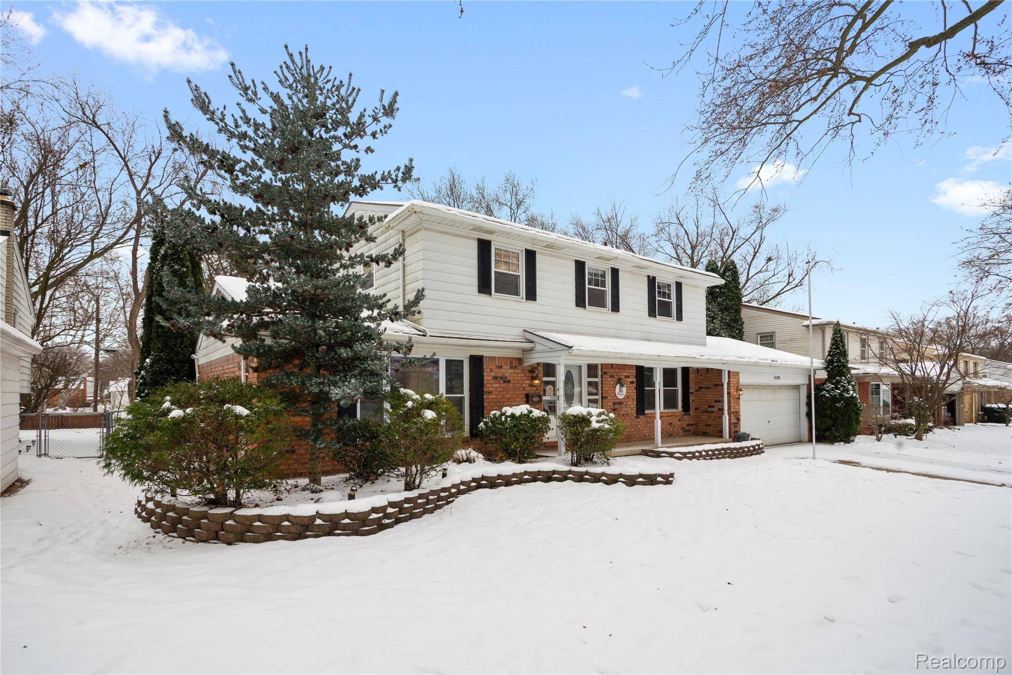 Plymouth, MI 48170,15238 Farmbrook DR