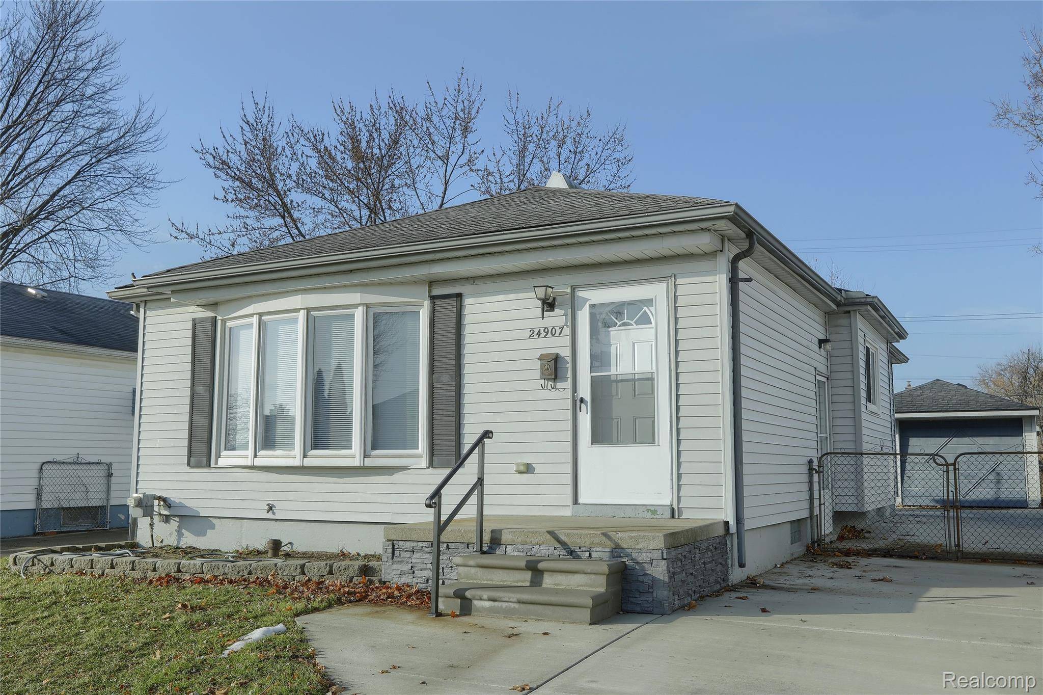 Eastpointe, MI 48021,24907 Brittany AVE