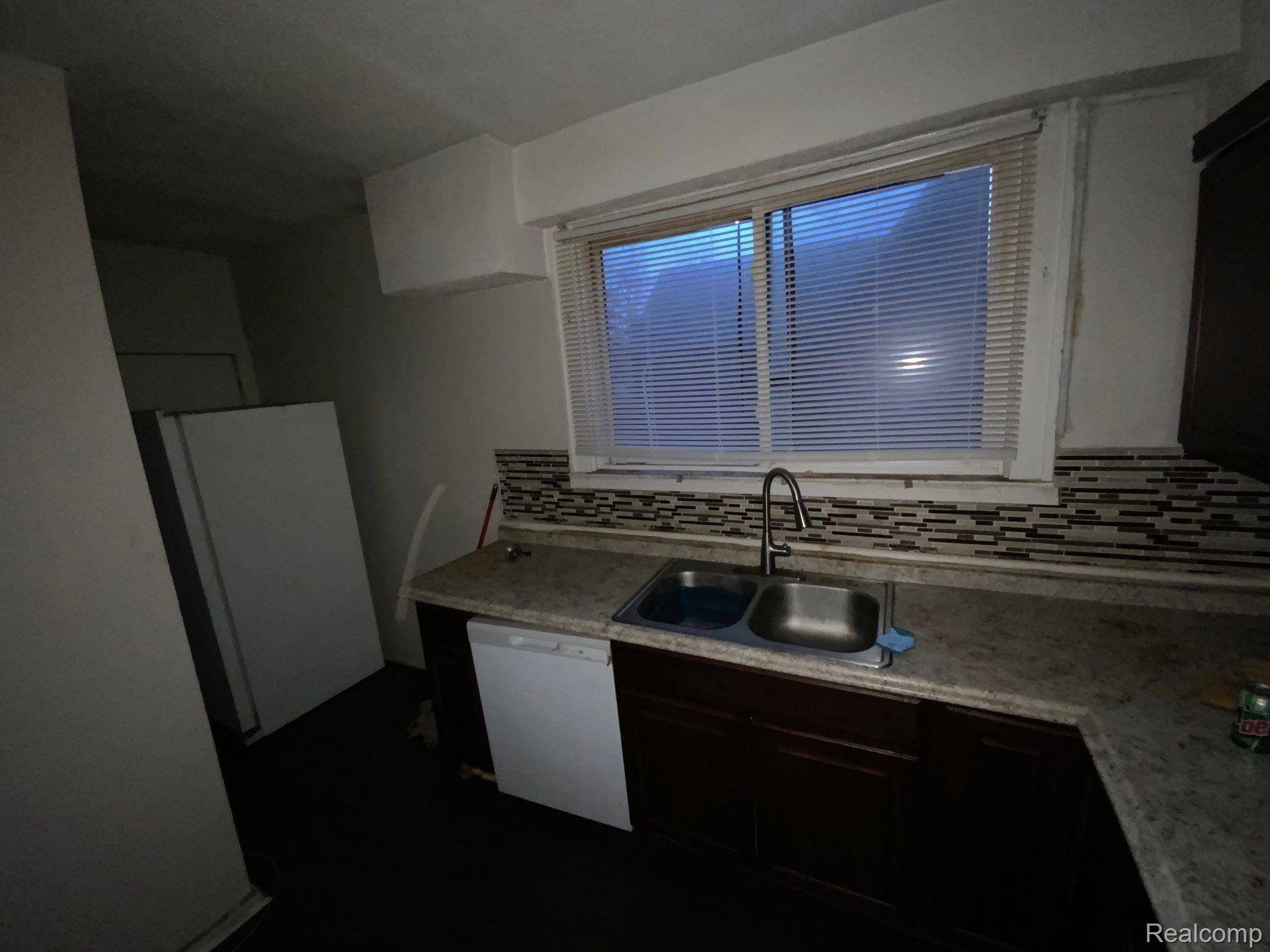 Detroit, MI 48227,14045 Sussex ST