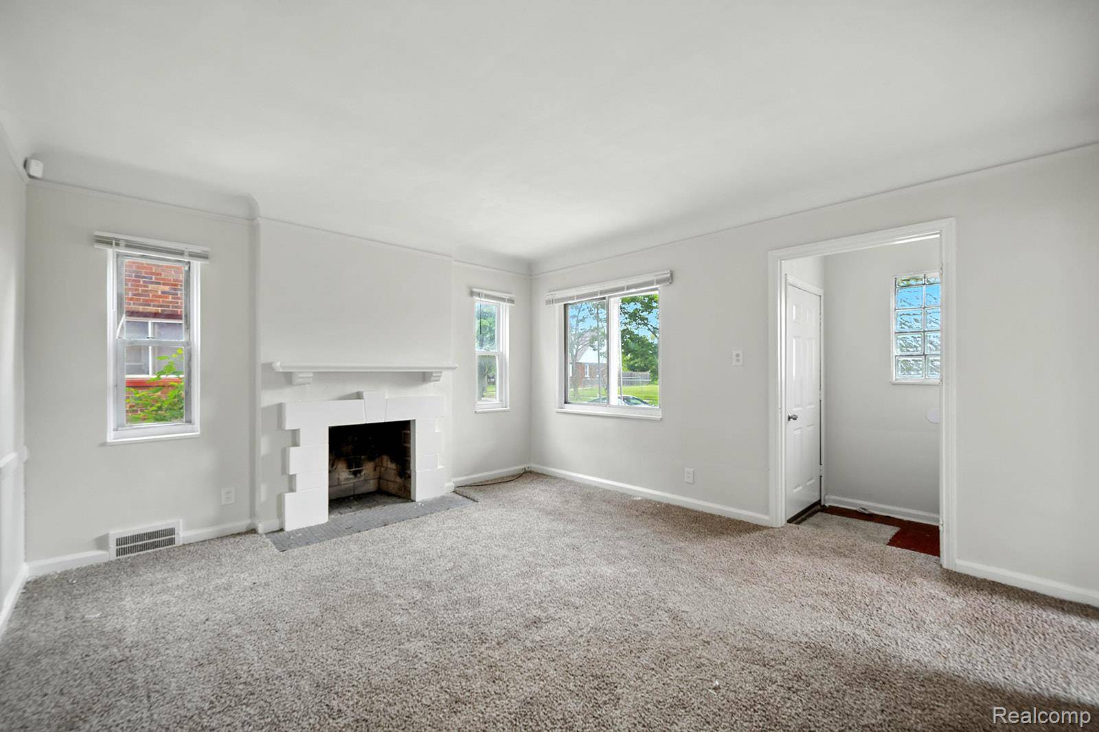 Detroit, MI 48224,11203 Stockwell ST