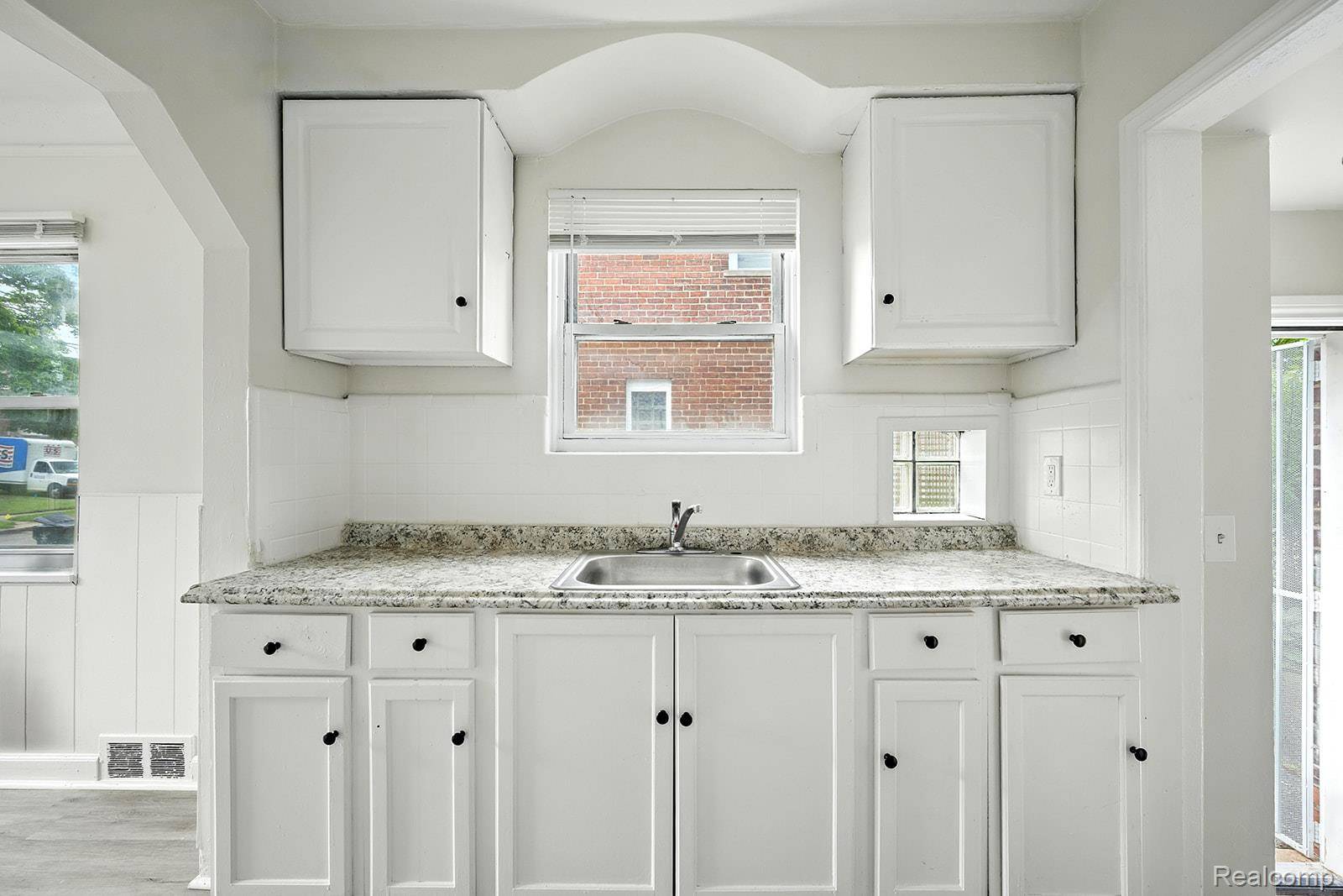 Detroit, MI 48224,11203 Stockwell ST