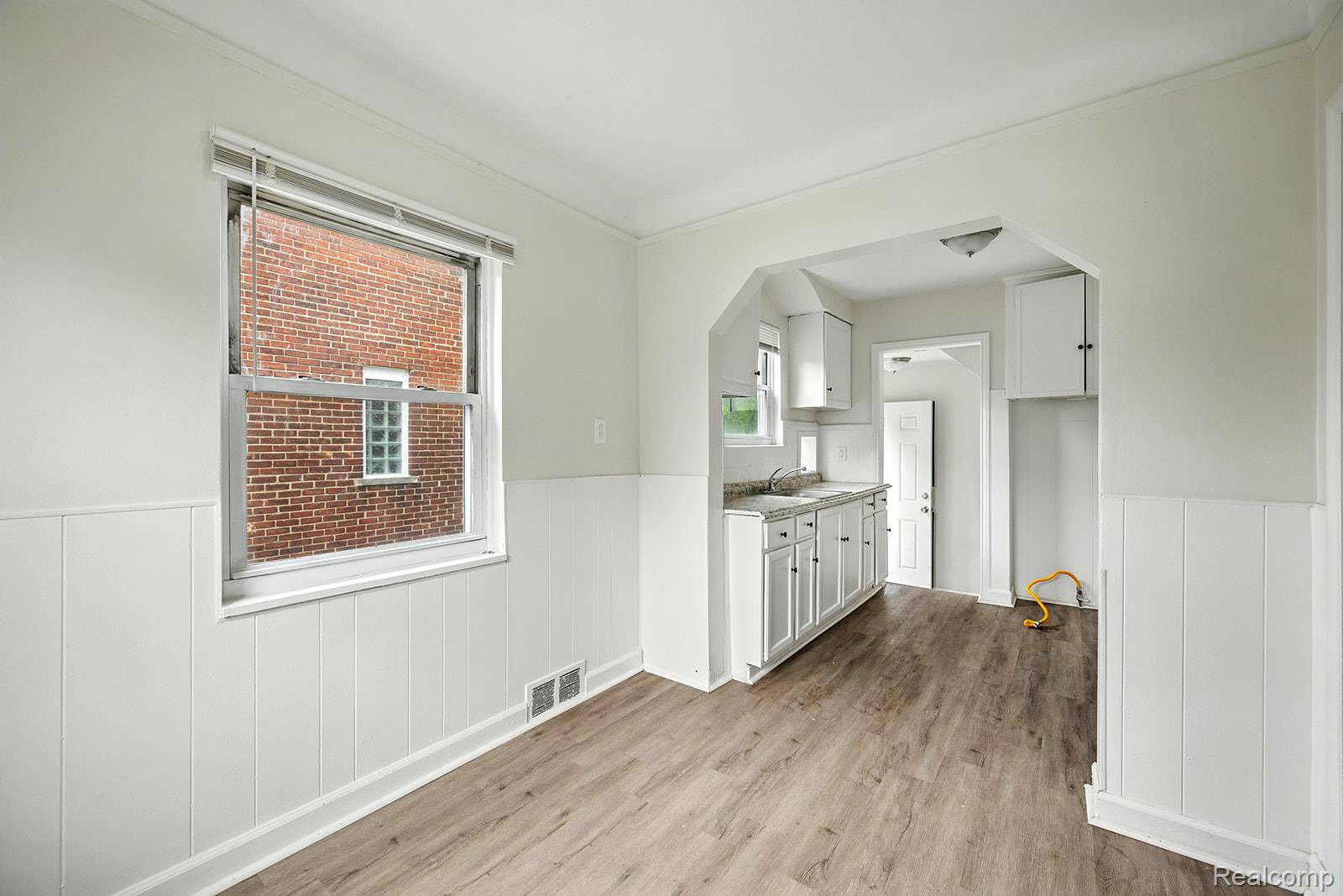 Detroit, MI 48224,11203 Stockwell ST