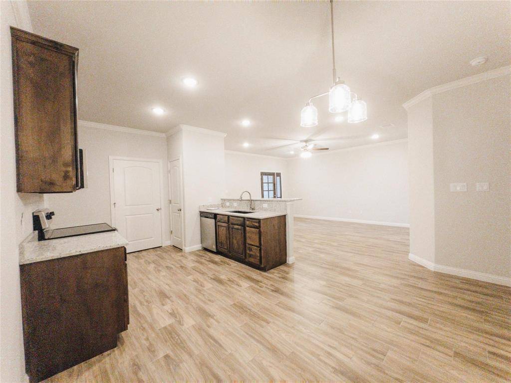 Granbury, TX 76049,245 Honor Code Place