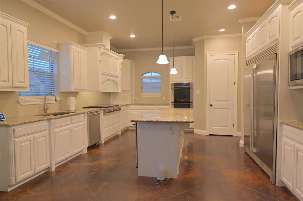 Haughton, LA 71037,2115 Hollow Wood Way