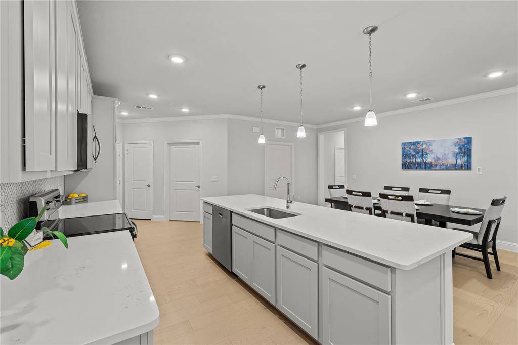 Allen, TX 75013,651 N Watters Road #2307