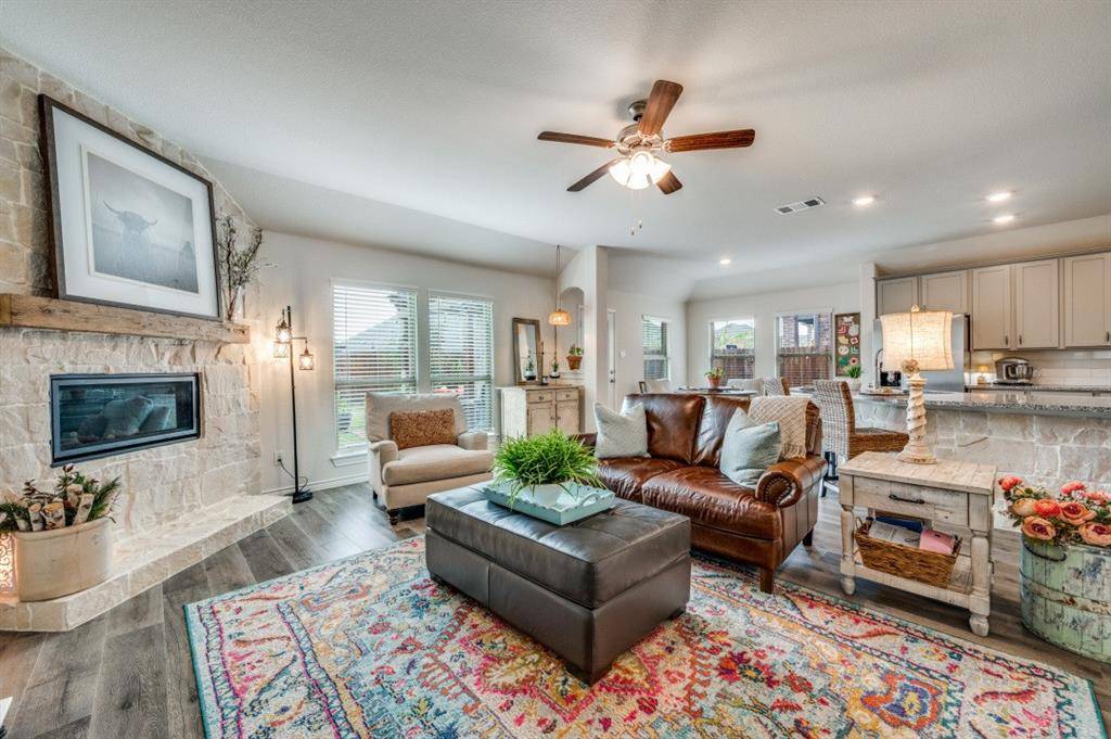 Aubrey, TX 76227,10516 Breezeway Drive