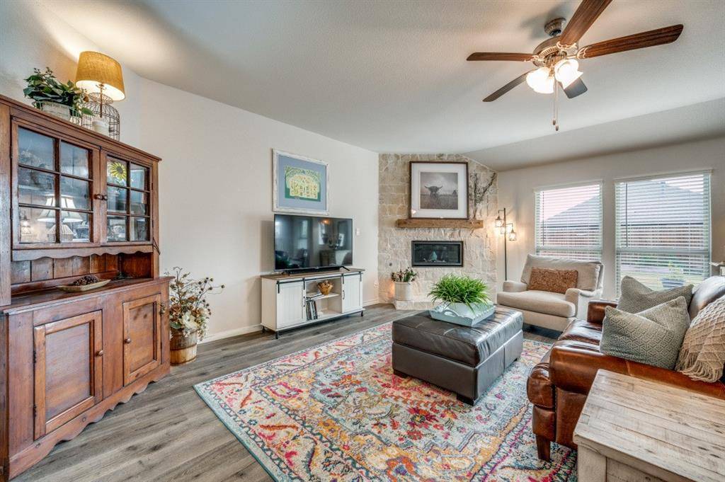 Aubrey, TX 76227,10516 Breezeway Drive