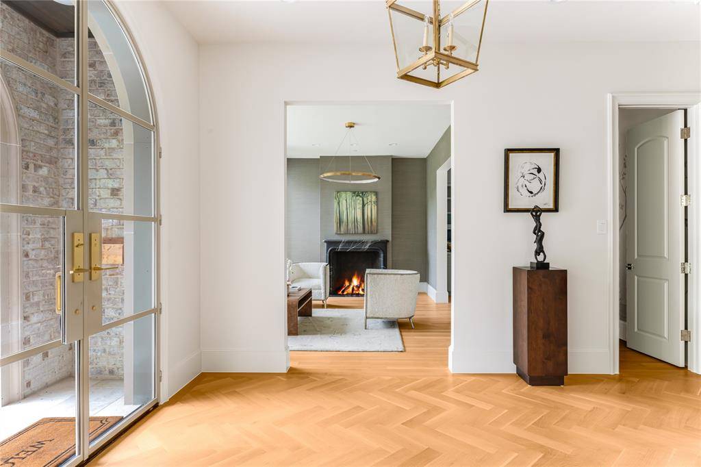 University Park, TX 75205,4501 Potomac Avenue