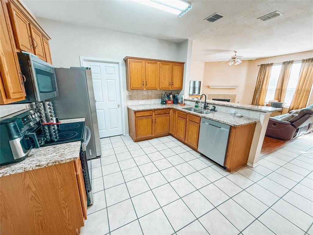 Fort Worth, TX 76131,1400 Mountain Air Trail