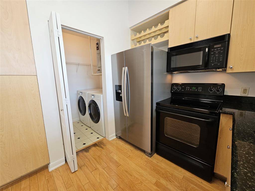 Dallas, TX 75219,3225 Turtlecreek Boulevard #1212