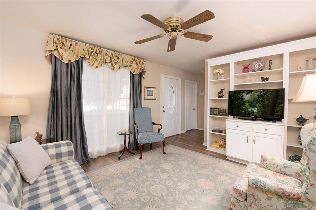 Irving, TX 75062,2002 Finley Road