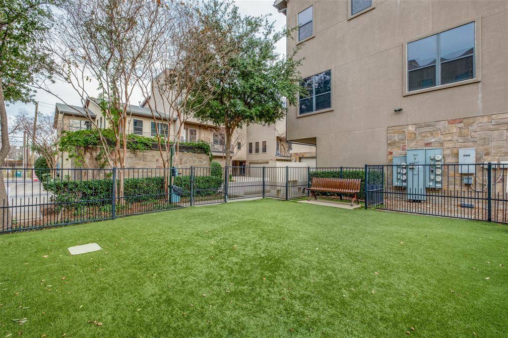 Dallas, TX 75204,1717 Annex Avenue #202