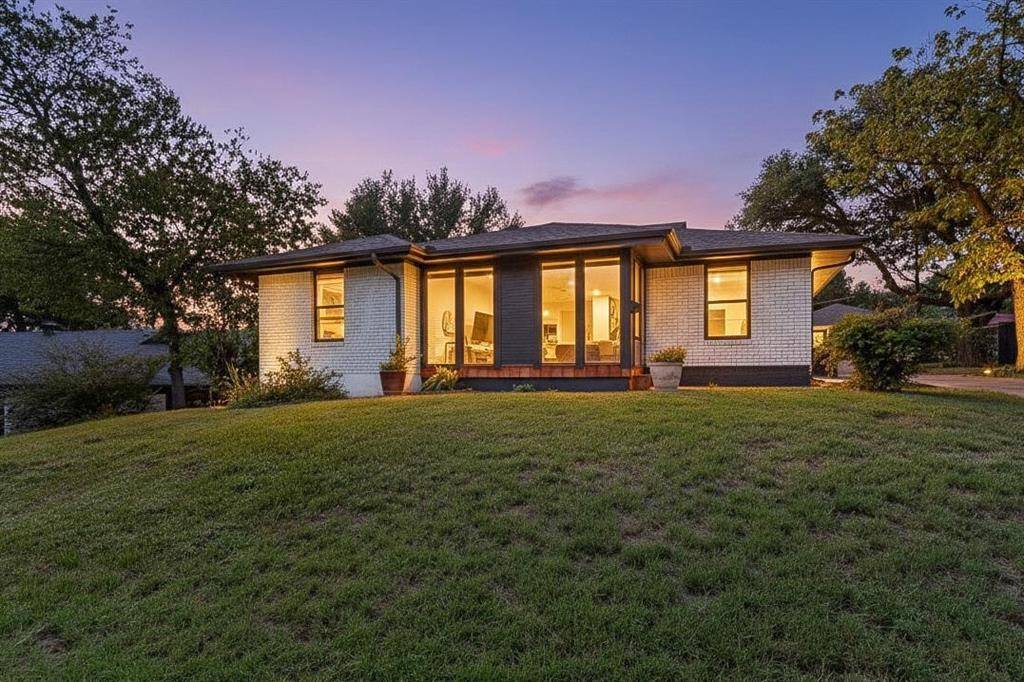 Dallas, TX 75227,3023 Lasca Street