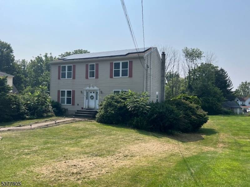 Hamburg Boro, NJ 07419,12 King Cole Rd