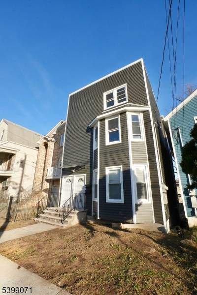 Newark City, NJ 07108,216 Peshine Ave