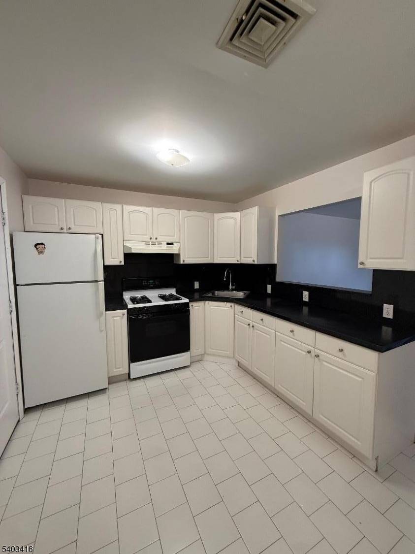 Lyndhurst Twp., NJ 07071,360 Ridge Rd