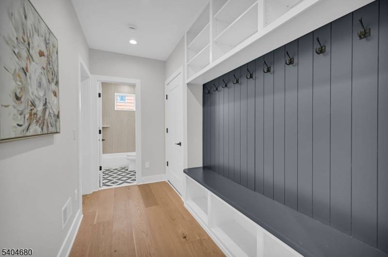 Berkeley Heights Twp., NJ 07922,46 Snyder Ave