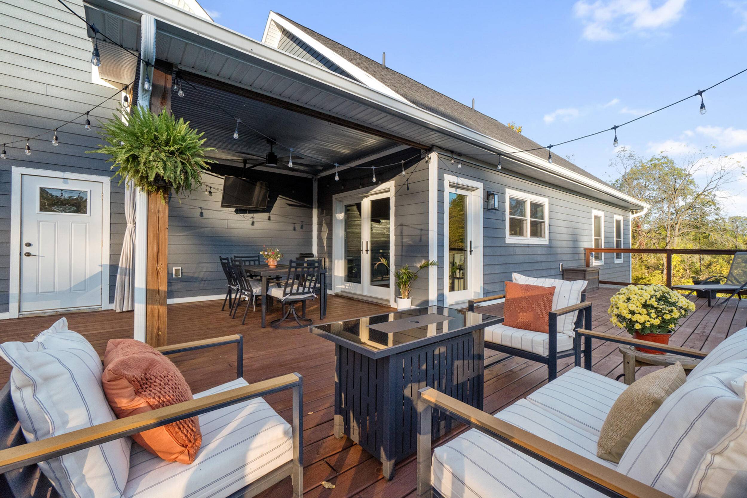 Jackson, MI 49201,7533 Nature View DR