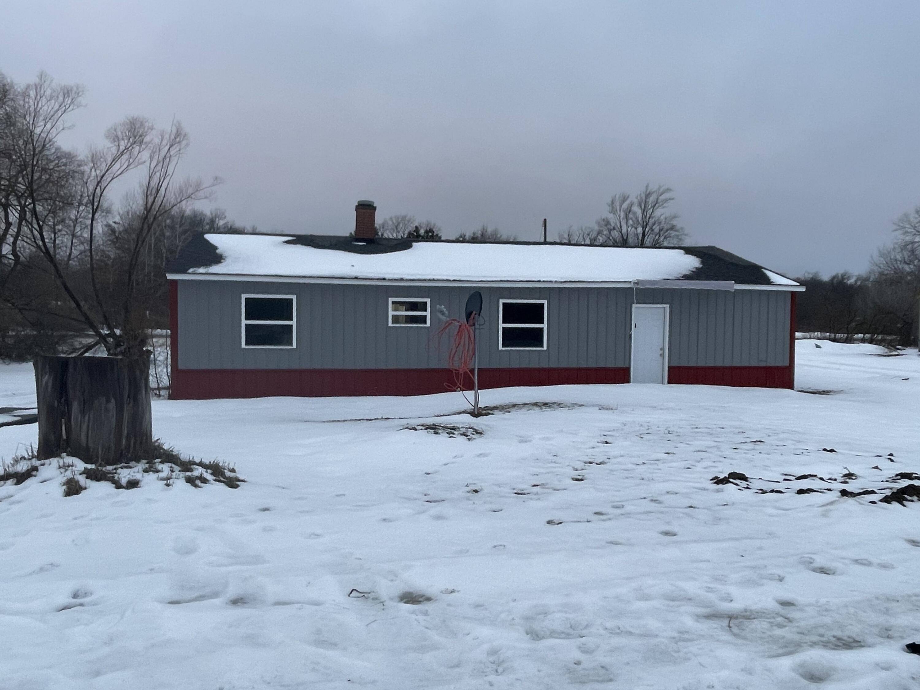 White Cloud, MI 49349,5942 N Woodbridge RD