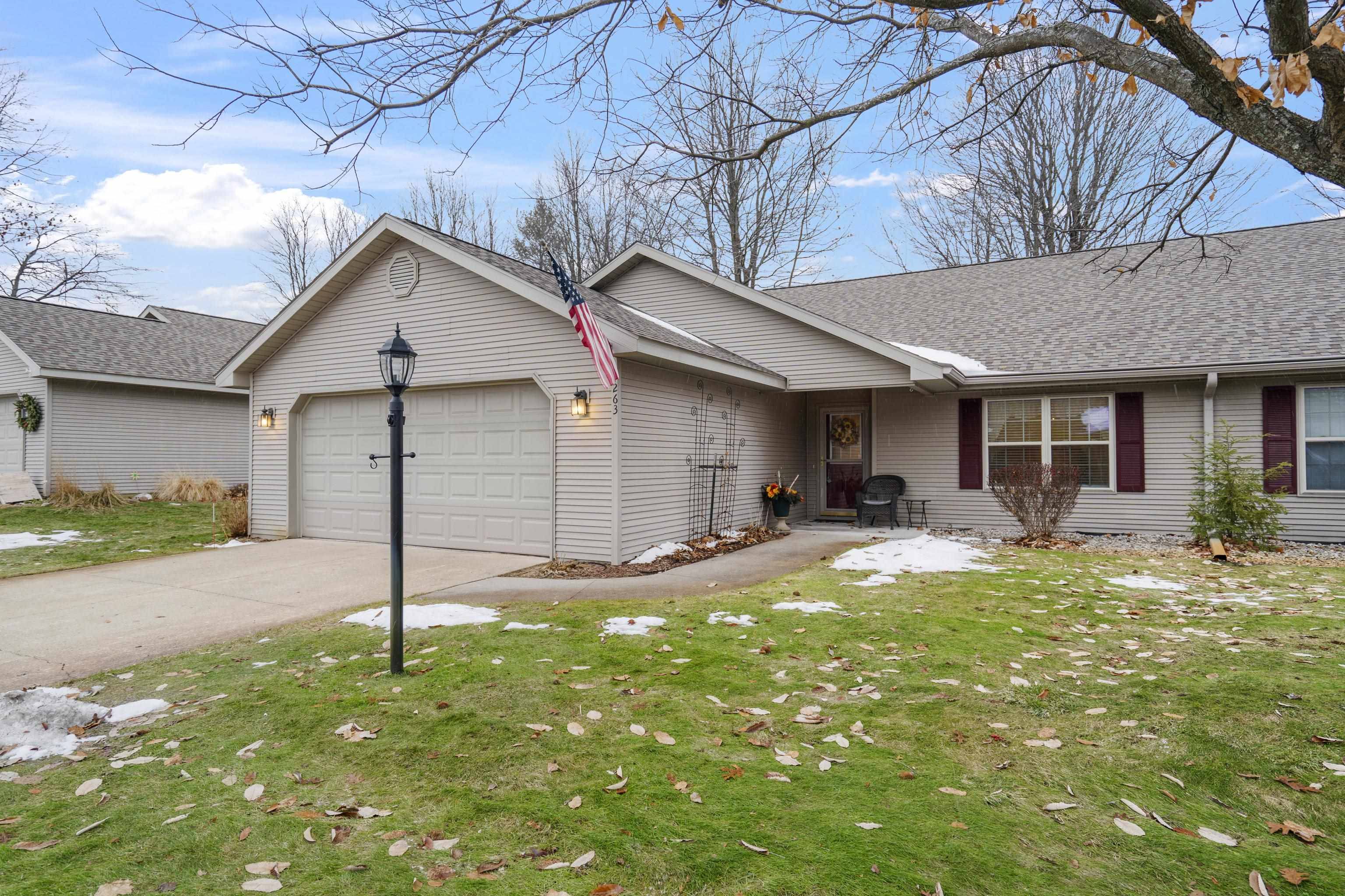 Traverse City, MI 49686,1263 Terra RD