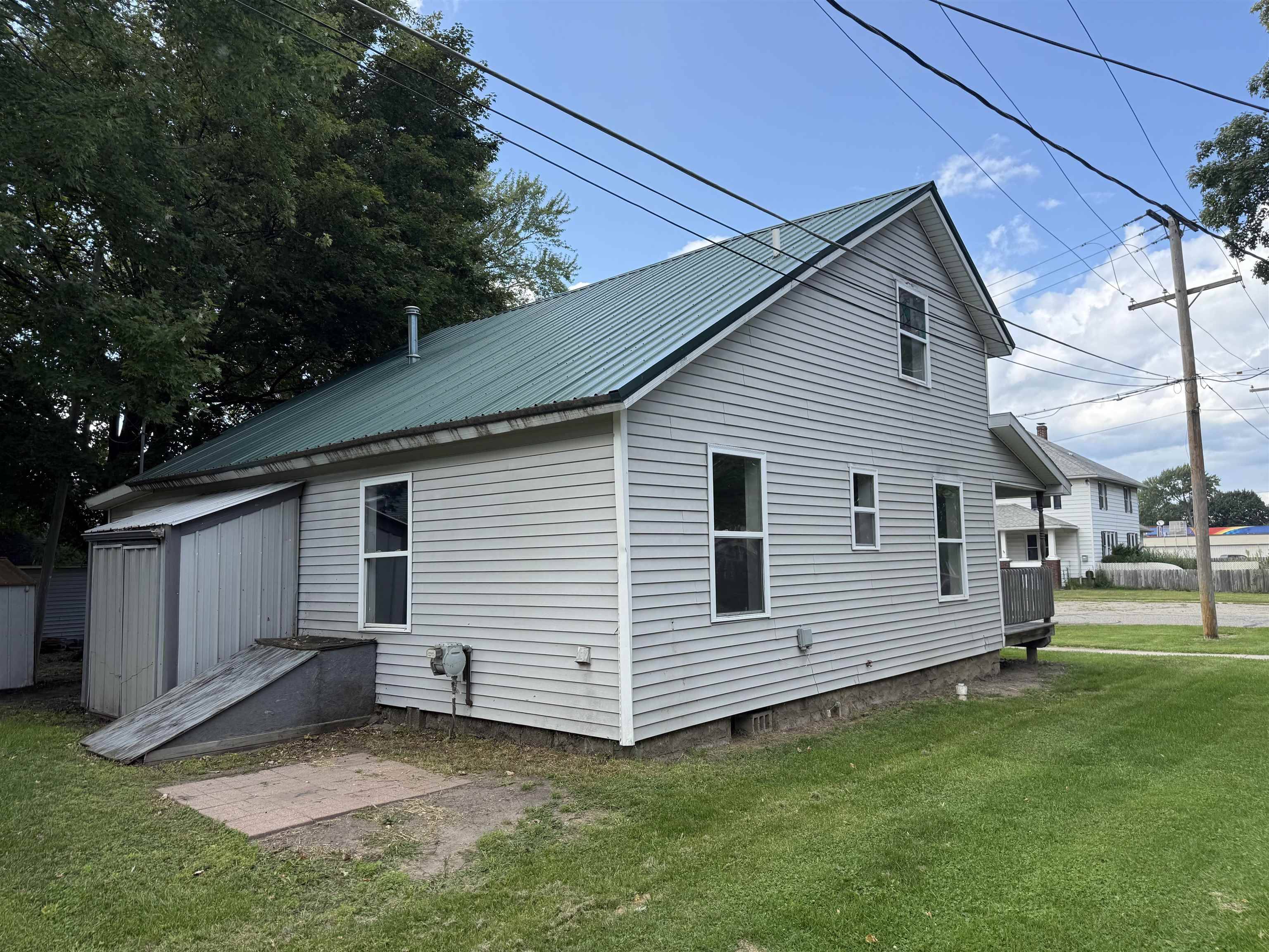 Saint Louis, MI 48880,110 E Tyrell ST