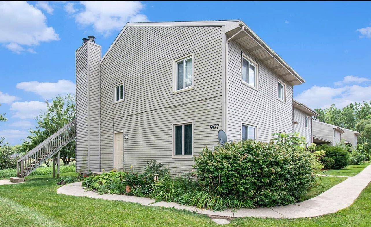 Grand Ledge, MI 48837,907 Registry DR #126b
