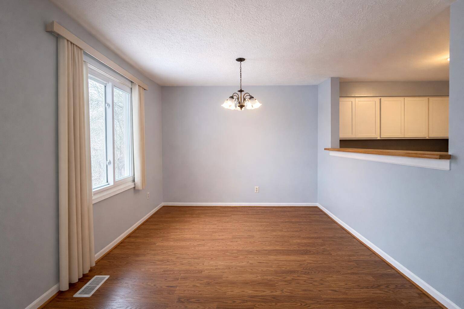 Grand Ledge, MI 48837,907 Registry DR #126b