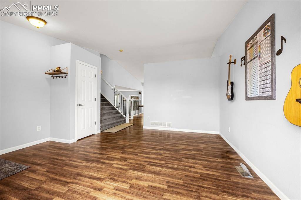 Colorado Springs, CO 80923,4886 Little London DR