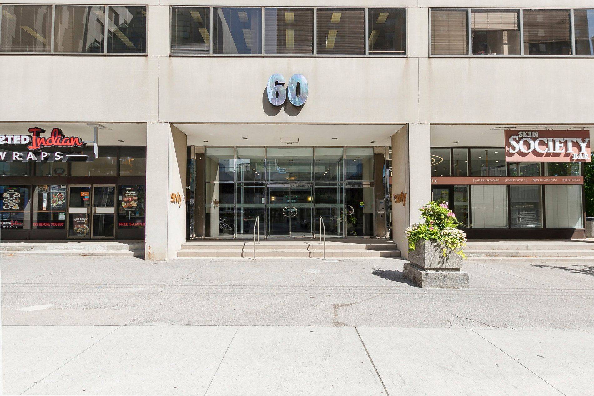 Toronto C09, ON M4T 1N5,60 St Clair AVE E #704