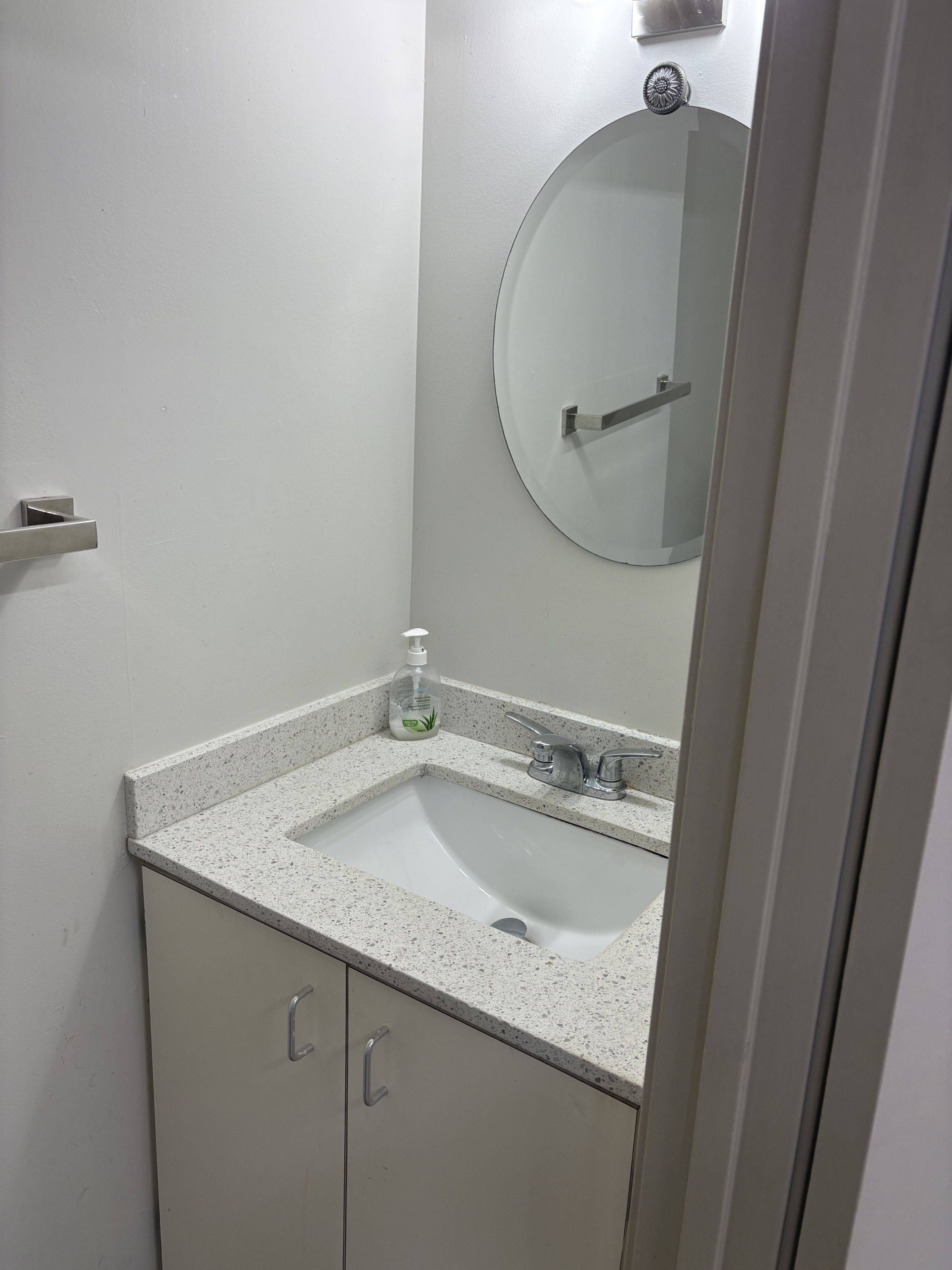 Toronto E02, ON M4C 1M1,2914 Danforth AVE