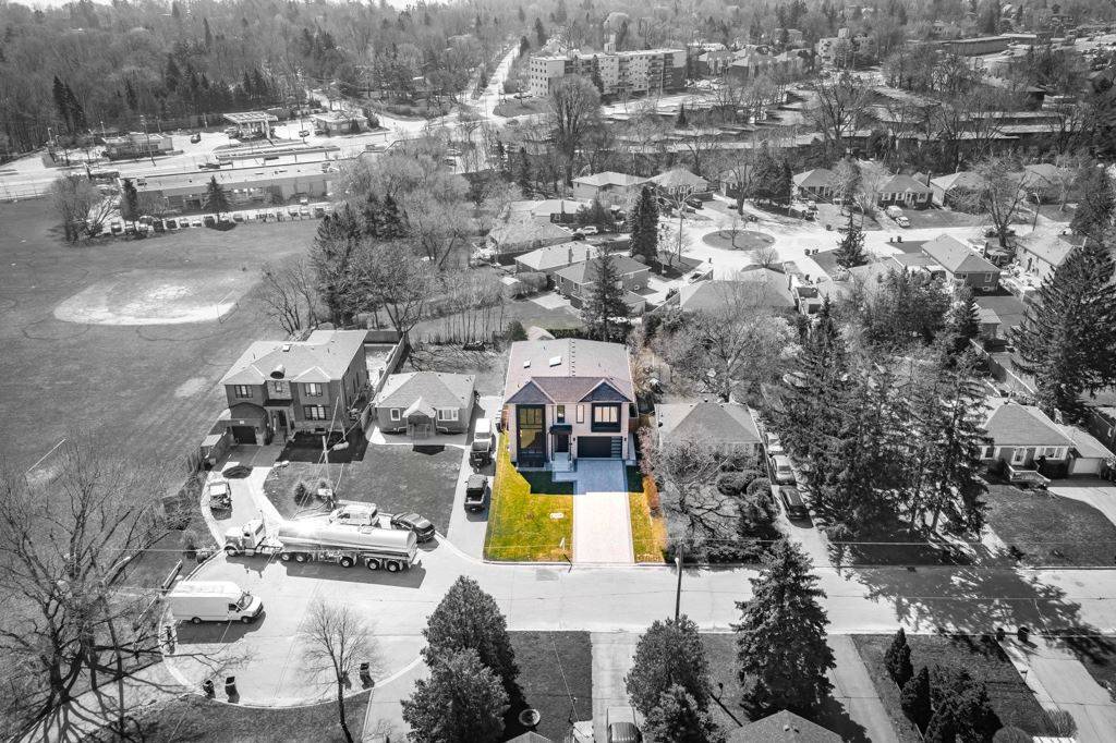 Toronto E08, ON M1M 1Z9,93 Cree AVE