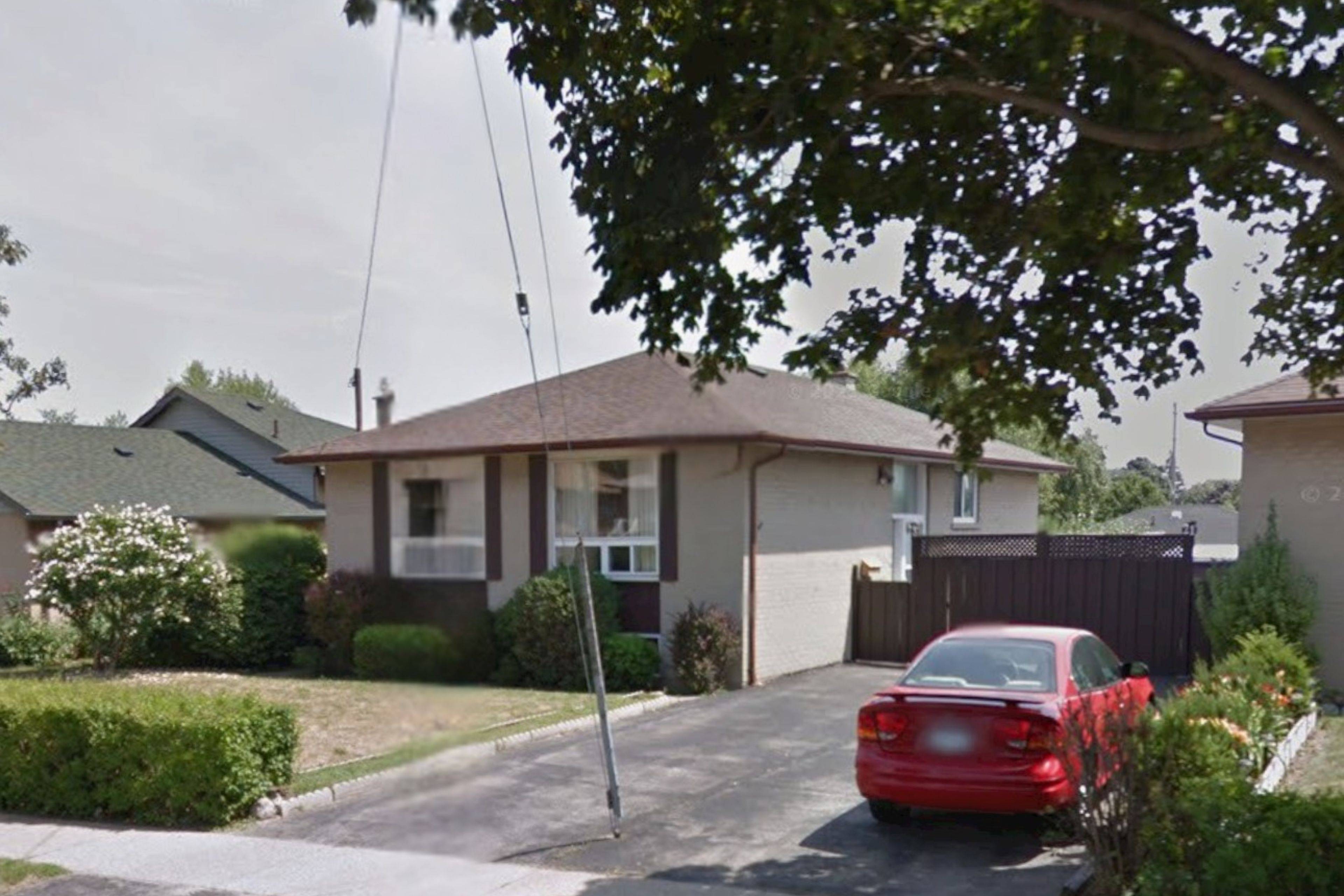 Toronto E09, ON M1G 2N7,23 Mountland DR #BSMT