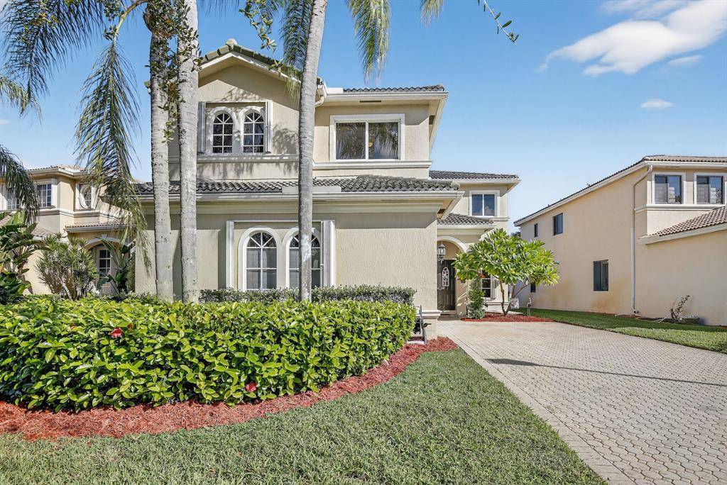 Fort Lauderdale, FL 33332,19427 SW 65th St