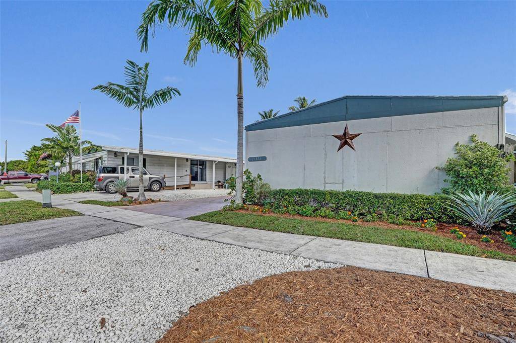 Pembroke Pines, FL 33029,21851 S Heritage Cir