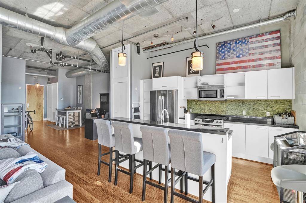 Fort Lauderdale, FL 33301,410 NW 1st Ave #604