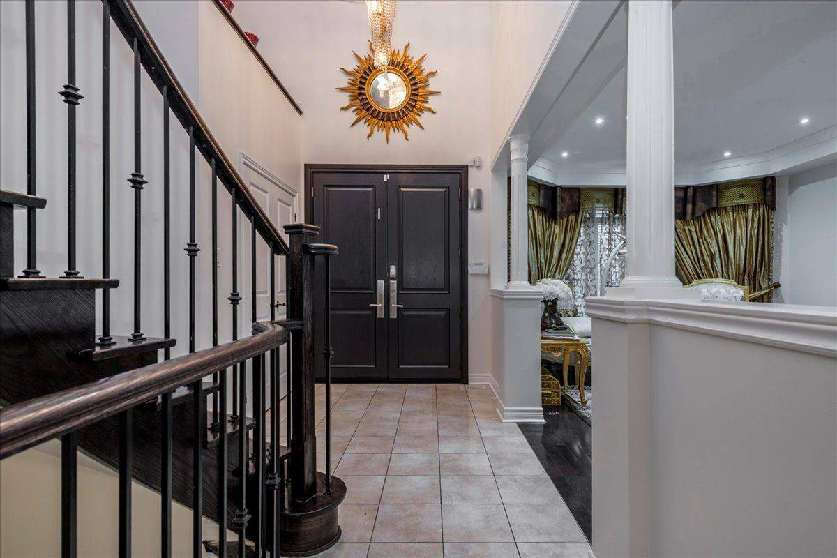 Vaughan, ON L4H 0M6,28 Credo DR