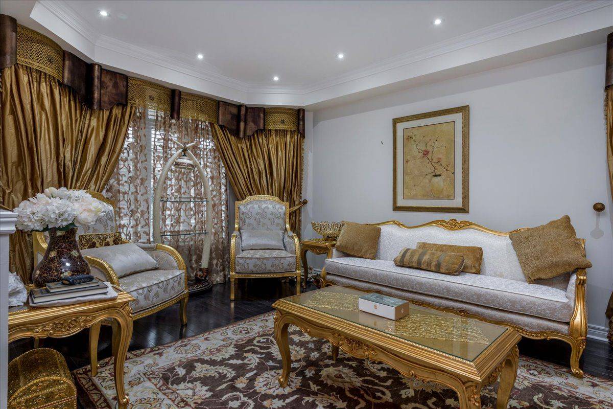 Vaughan, ON L4H 0M6,28 Credo DR