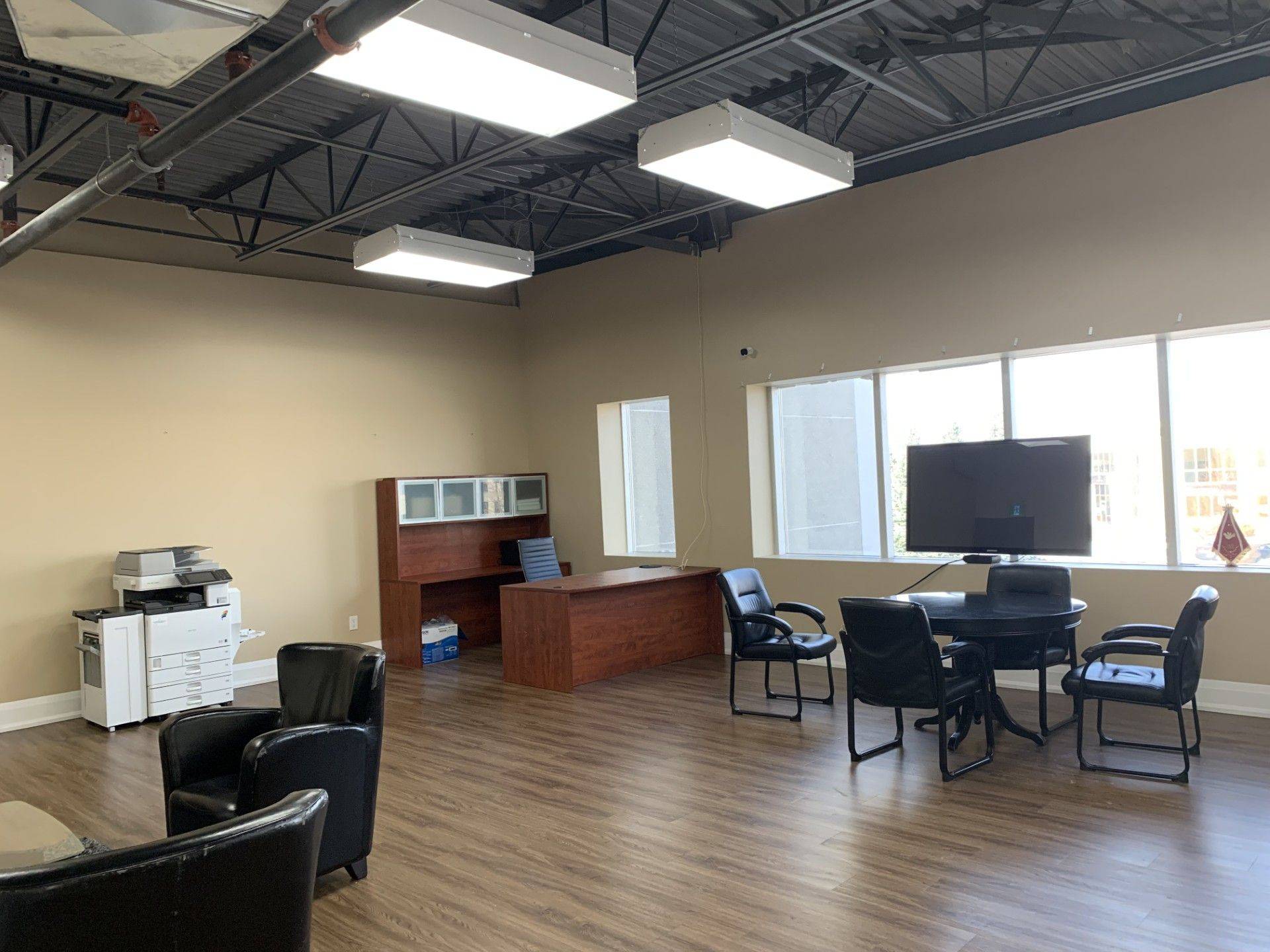 Vaughan, ON L4H 0T2,71 Innovation DR #2