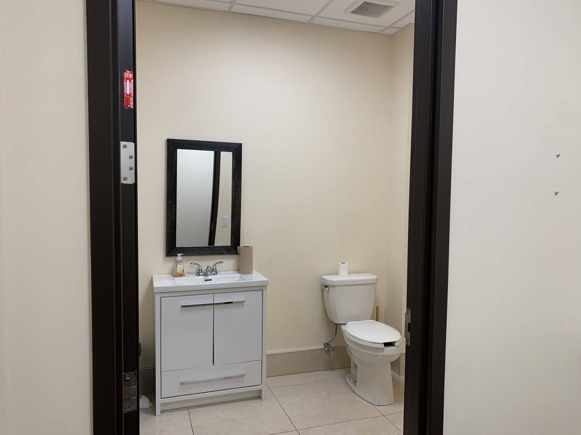 Vaughan, ON L4H 0T2,71 Innovation DR #2