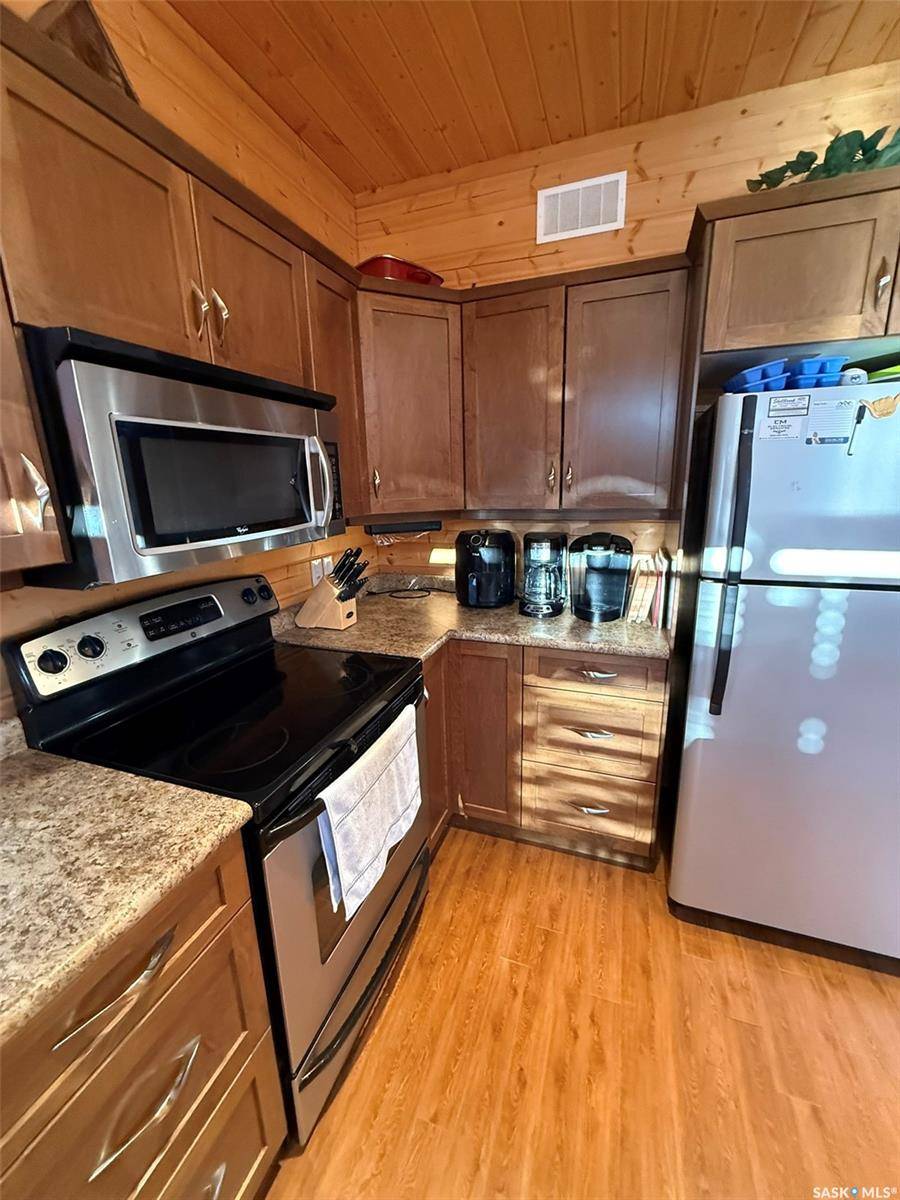 Chitek Lake, SK S0J 0L0,129 North Shore ROAD