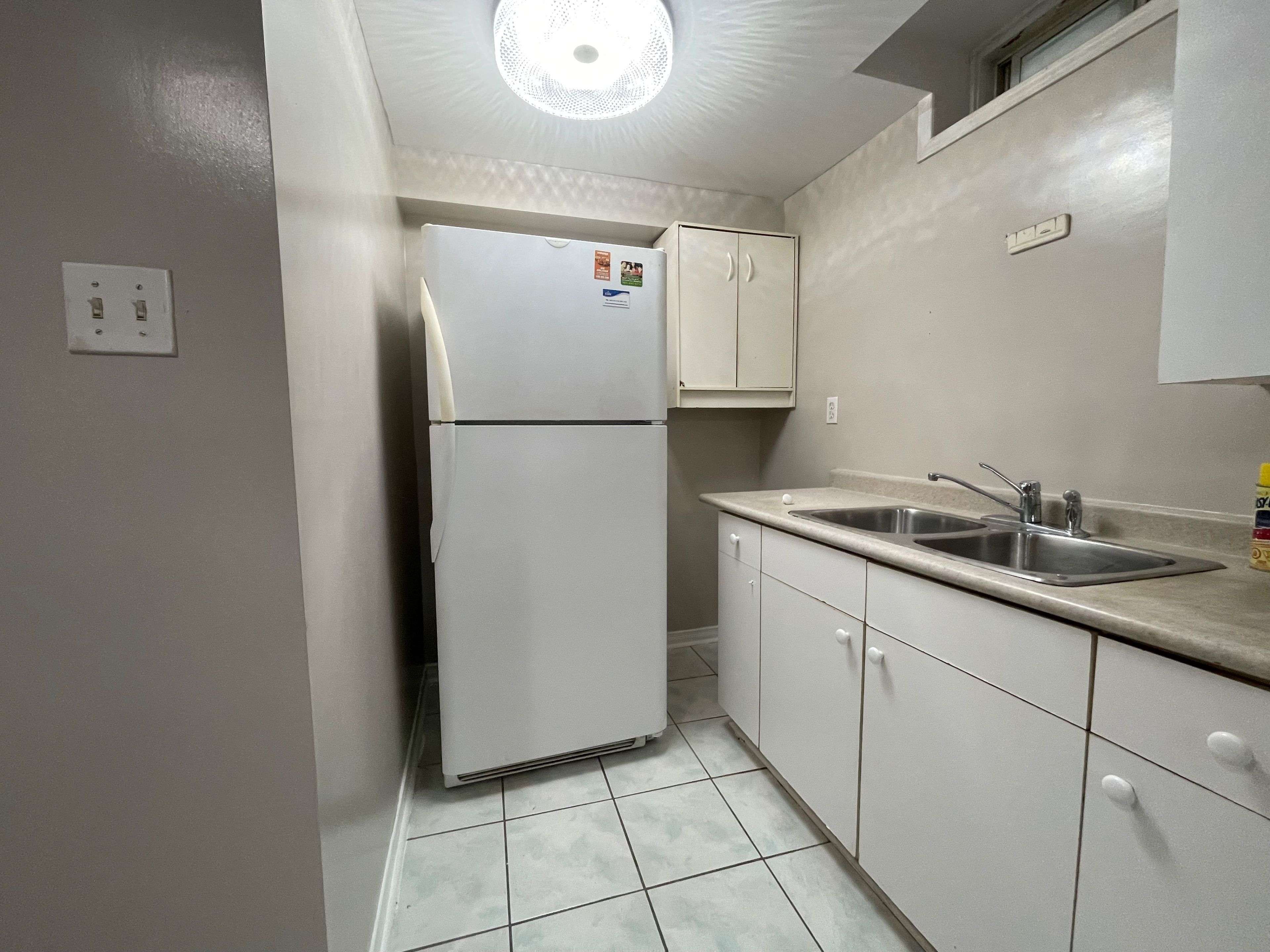 Brampton, ON L7A 2A5,56 Spencer DR